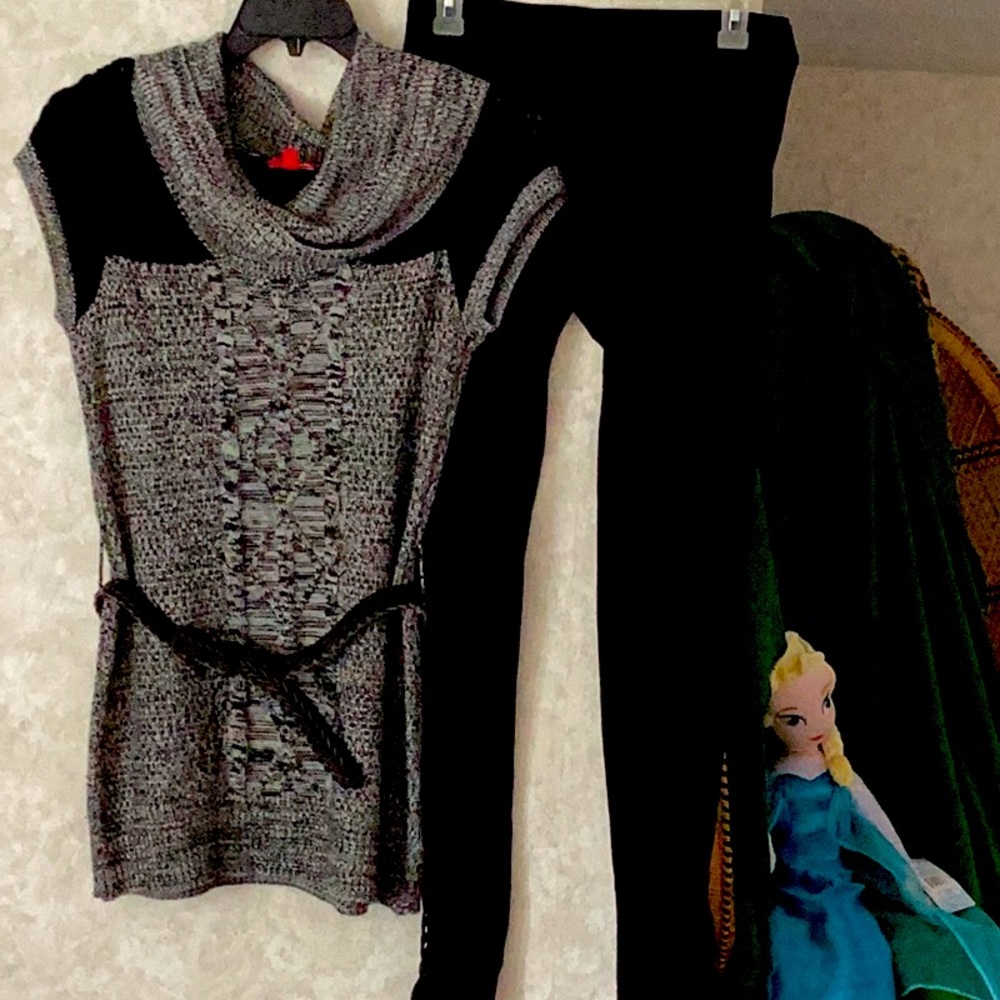 SWEATER DRESS & SOFT SILKY LEGGINGS